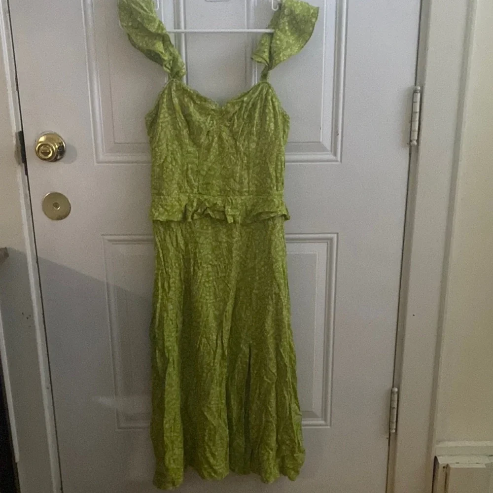 Women’s Maxi Dress in Light Green - Sleeveless Ruffle Detail - Picture 1 of 8